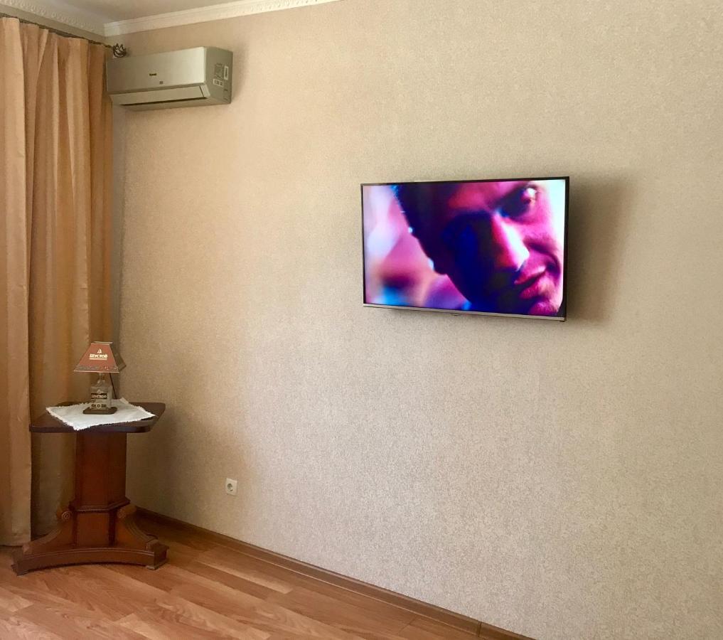 Apartments & Vernissage On Kostandi Street 오데사 외부 사진